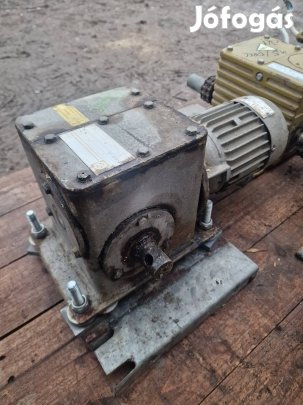 Lassúfordulatú hajtóműves villanymotor ipari kapunyitó motor 