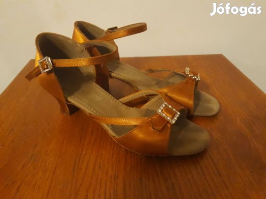 Latin tánccipő, bőr, EU 32, Souldancer márka