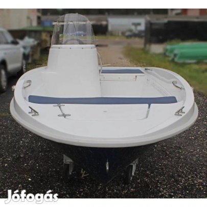 Latrex 435 motorcsónak