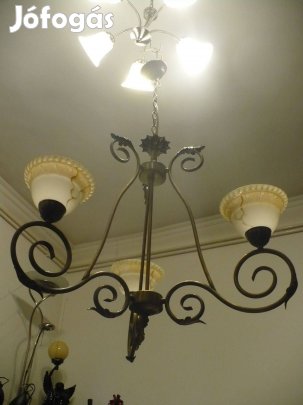 Látványos mennyezeti lámpa