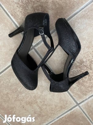 Lazzarini magassarkú pántos csatos antracit szürke 38-as cipő