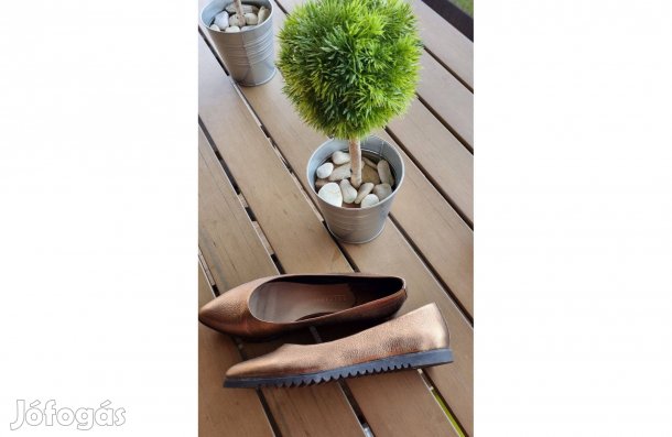 Lazzarini olasz női bőrcipő 41-es, bronzszínű Új