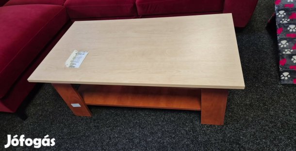 Leárazott dohányzóasztal Tomi