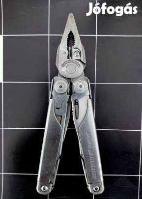 Leather Surge multitool bicska fogó