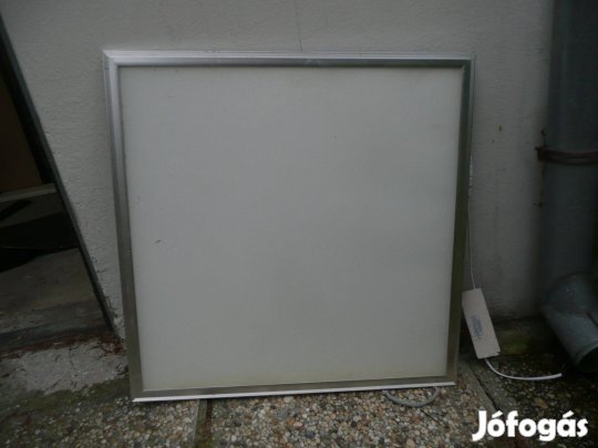 Led lámpa állmennyezetbe 60x60