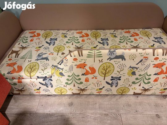 Leesésgátlós ágy ágyneműtartóval