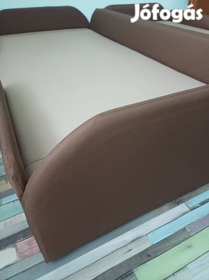 Leesésgátlós gyermekágy