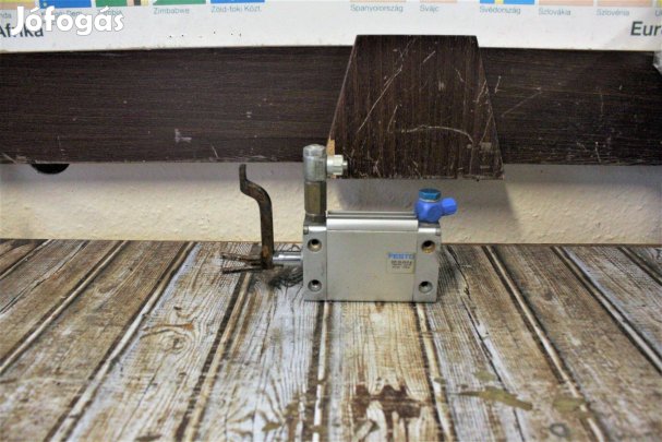 Léghenger pneumatikus munkahenger Festo ( 6513 )