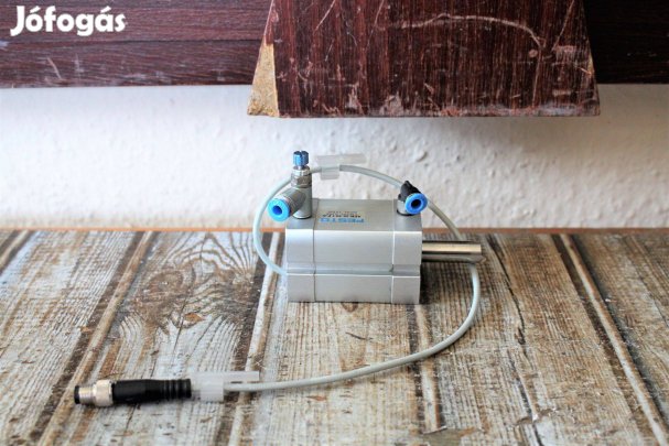 Léghenger pneumatikus munkahenger Festo ( 6712 )