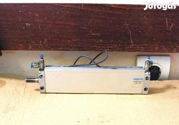 Léghenger pneumatikus munkahenger lapos kivitelű Festo ( 7228 )