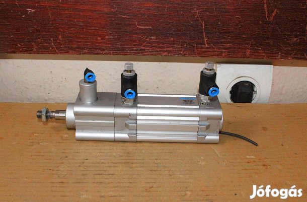 Léghenger pneumatikus munkahenger rögzítő patronnal Festo ( 7221 )