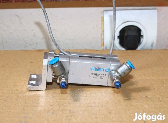 Léghenger pneumatikus munkahenger vezetett Festo ( 7361 )