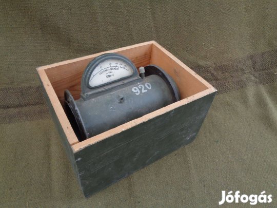 Légnyomás mérő műszer katonai Rákosi korszak 1950 es évek
