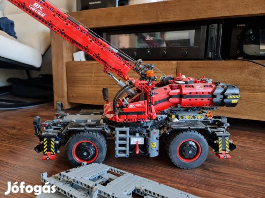 Lego 42082 Daru egyenetlen terepen