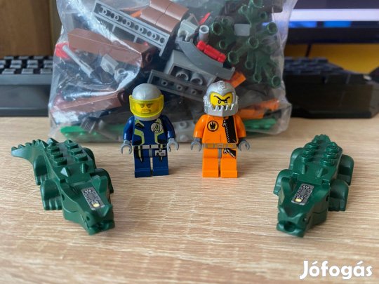 Lego 8632 Agents Behatolás a mocsárba