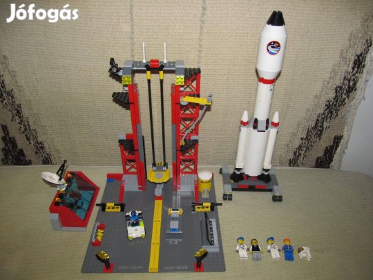 Lego City 3368 szett: Űrközpont (2011)