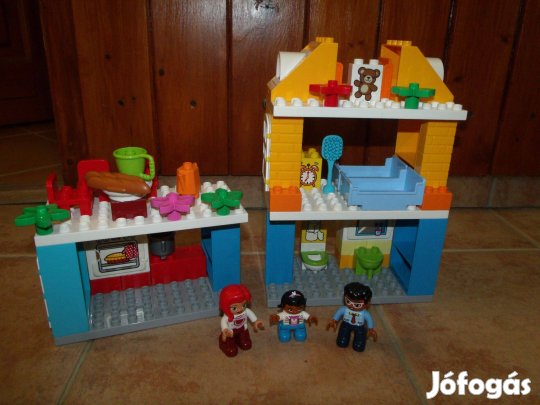 Lego Duplo 10835 Családi ház sütő mosdó terasz hálószoba ágy