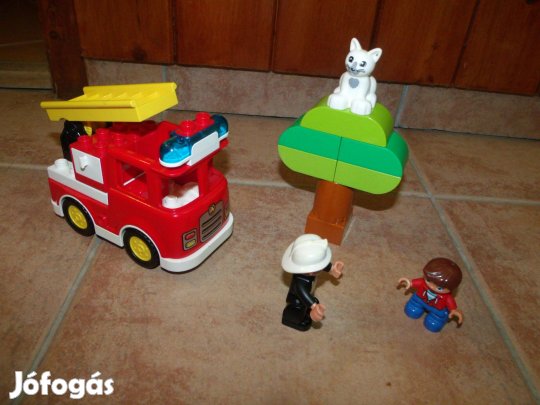 Lego Duplo 10901 Tűzoltóautó sziréna hang- és fényeffekttel cica