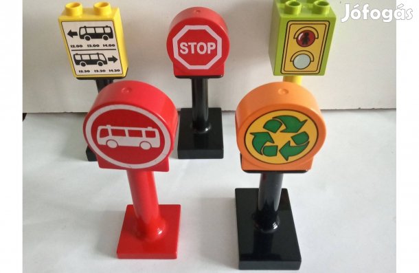 Lego Duplo közlekedési tábla