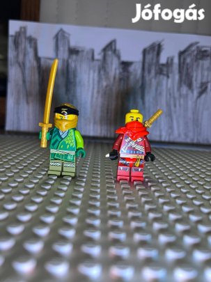 Lego Ninjago minifigura piros zöld