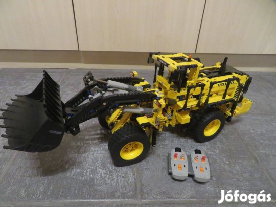 Lego Technic 42030 Volvo Markoló Homlokrakodó