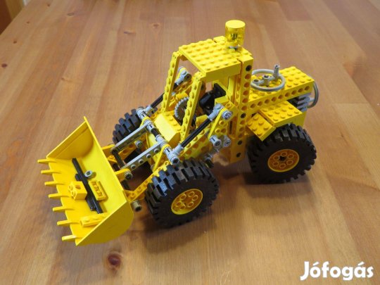 Lego Technic 8853 Excavator - homlokrakodó