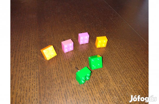 Lego betűzős fülbevaló 3 darab