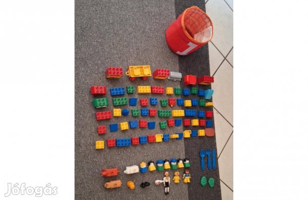 Lego duplo sok figurával,tárolóval