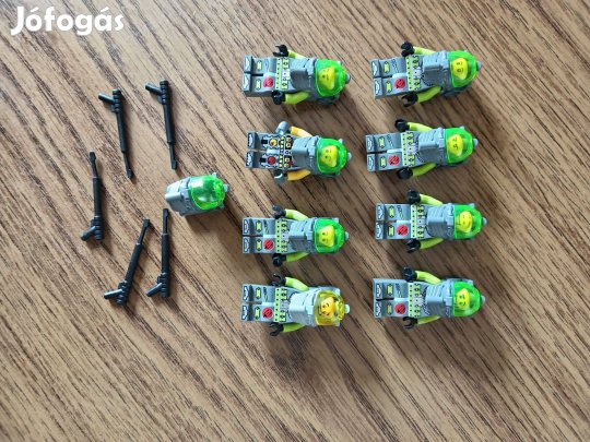 Lego figurák búvárok szigonnyal