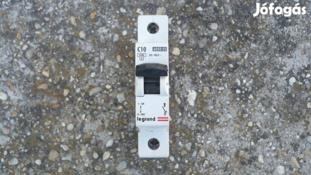 Legrand C10 kismegszakító