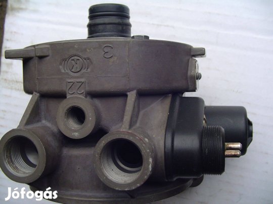 Légszárítós Lefújó szelep Knorr-Bremze 8 bárra állítva fűtéssel