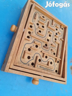 Lehetetlen útvesztő - Labyrinth társasjáték