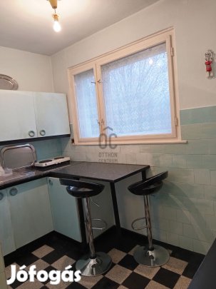 Lehetőség Tatabánya szívében,  alakítsd saját ízlésedre!