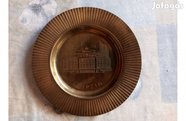Leipzig, Lipcse sárgaréz falitányér
