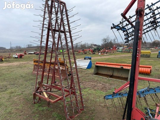 Lely 6m-es hidraulikus csukású gyomfésű