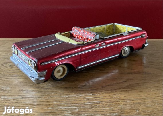 Lemezautó furgon a régi gyerekszobából. 30 cm