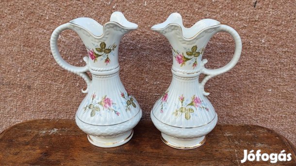 Lengyel Chodziez porcelán, 2 db karaffa