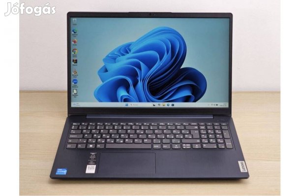 Lenovo Ideapad 3 / i3-1115G4 / 8GB RAM / 256GB SSD