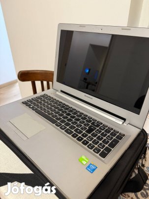 Lenovo Ideapad Z50-70 laptop + laptop táska