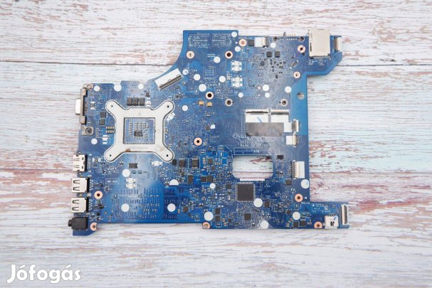 Lenovo Thinkpad E531 laptop hibás alaplap NM-A044 04Y1298
