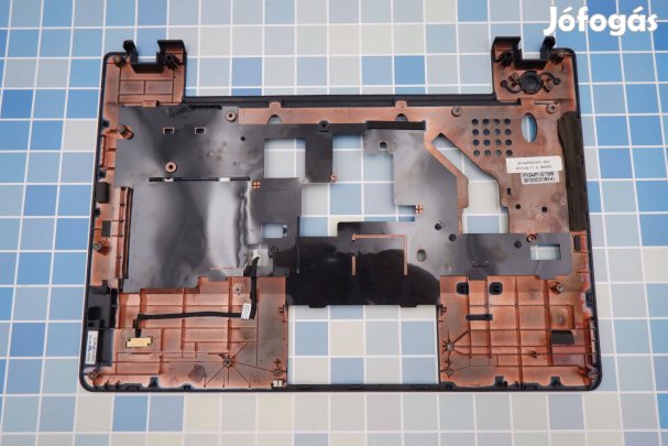 Lenovo Thinkpad Edge E330 laptop felső ház kis hibával 60.4UH05.003