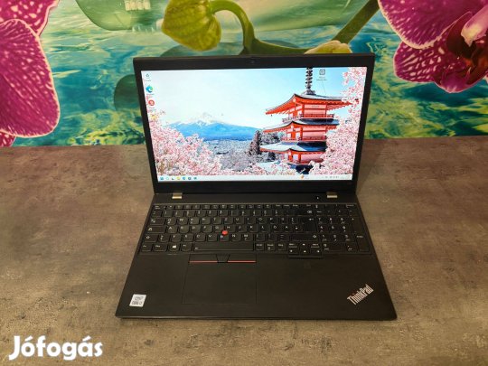 Lenovo Thinkpad L15 üzleti laptop