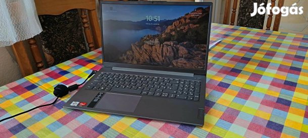 Lenovo laptop 