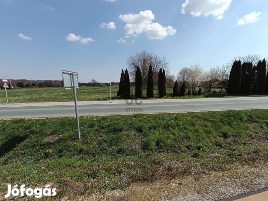 Lenti eladó telek