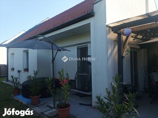 Lepsényi eladó 74 nm-es ház