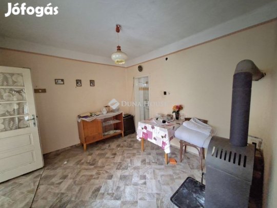 Lepsényi eladó 80 nm-es ház