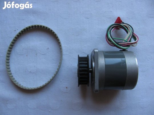 Léptetőmotor, bordás szíjjal