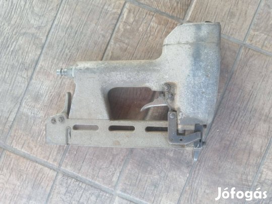 Levegős kapocsbelövő eladó