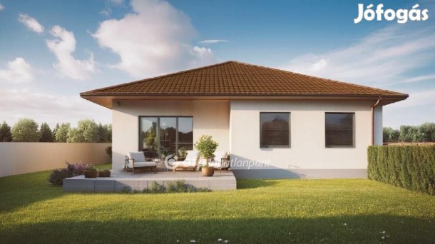 Levéli 92 nm-es ház eladó