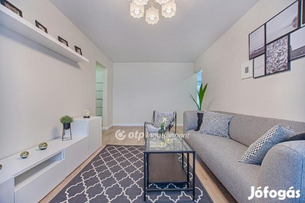 Levéli eladó 35 nm-es lakás
